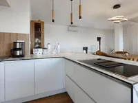 Недвижимость Трехкомнатная квартира Ика: 11