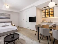Недвижимость Two-room apartment in the center: 1