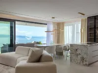 Недвижимость Three-room apartment Center: 12