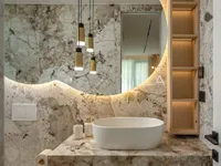 Недвижимость Three-room apartment Center: 23
