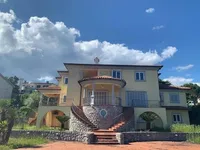 Недвижимость Family house in Pobri: 4
