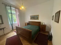 Недвижимость Two-room apartment in the city center: 9