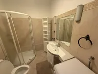 Недвижимость Two-room apartment in the city center: 11