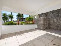 Недвижимость Two-room apartment in the Center: 1