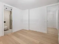 Недвижимость Two-room apartment in the Center: 17