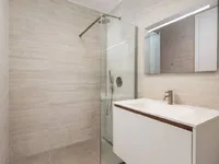 Недвижимость Three-room apartment in the center: 14