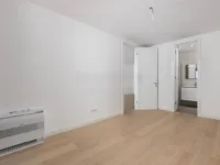 Недвижимость Three-room apartment in the center: 17