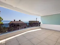 Недвижимость Three-room apartment in the center: 17
