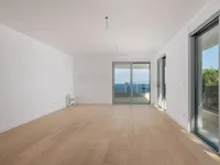 Недвижимость Three-room apartment in the center of Opatija: 3
