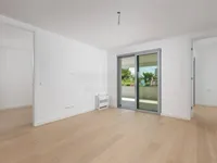 Недвижимость Three-room apartment in the Center: 11