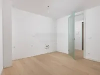 Недвижимость Three-room apartment in the Center: 21
