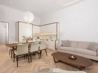Недвижимость Three-room apartment in the center: 25