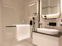 Недвижимость Three-room apartment in the center: 2