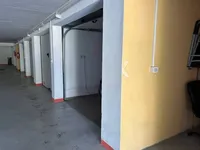 Недвижимость Трёхкомнатная квартира в центре: 9