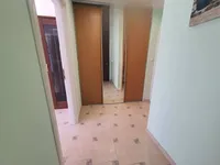 Недвижимость Three-room apartment in the city center: 8