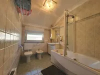 Недвижимость Three-room apartment in the city center: 19