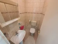 Недвижимость Three-room apartment in the city center: 20