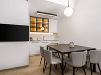 Недвижимость Two-room apartment in the center: 1