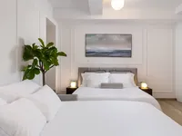 Недвижимость Two-room apartment in the center: 6