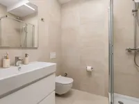 Недвижимость Two-room apartment in the center: 10