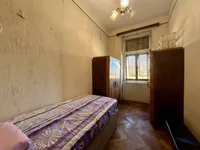 Недвижимость Трехкомнатная квартира, Центр: 4