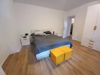 Недвижимость Three-room apartment in the center: 13