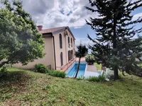 Недвижимость Семейный дом 394 м² Опатия: 1