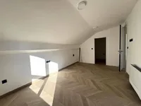 Недвижимость Трёхкомнатная квартира в центре: 7