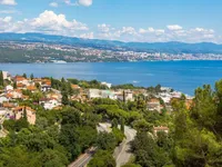 Недвижимость Четырехкомнатная квартира в Центре: 4