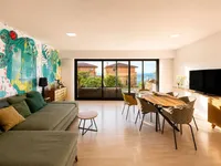 Недвижимость Two-room apartment in the center: 1