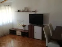 Недвижимость Трехкомнатная квартира Центр: 3