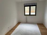 Недвижимость Двухкомнатная квартира в центре: 8