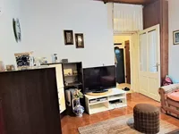 Недвижимость Two-room apartment Downtown: 14