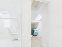 Недвижимость Three-room apartment in the city center: 21