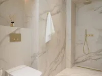 Недвижимость Трехкомнатная квартира в центре: 9