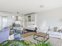 Недвижимость Apartment 5 rooms: 7