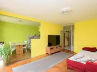 Недвижимость House with a terrace in the Rouge Valley.: 1