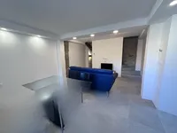 Недвижимость Three-room apartment in Izola: 16