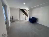 Недвижимость Three-room apartment in Izola: 21