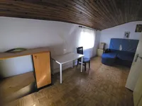 Недвижимость Трехкомнатная квартира на Долгом Мосту: 8