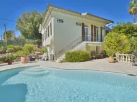 Недвижимость Villa Croix des Gardes: 3