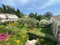 Недвижимость Villa République Cannes: 12