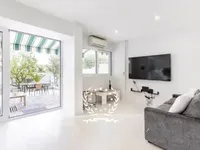 Недвижимость Villa Petit Juas: 1