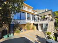 Недвижимость Villa Petit Juas: 1