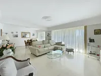 Недвижимость Villa Cannes République: 1