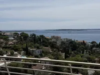 Недвижимость House Cannes Croix des Gardes: 17