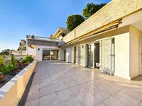 Недвижимость Villa La Napoule: 1
