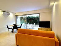 Недвижимость Villa Pointe Croisette: 2