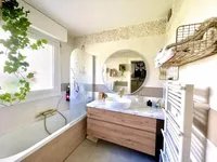 Недвижимость Villa Croix des Gardes: 8