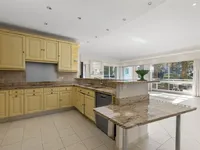 Недвижимость Villa Mandelieu-La Roubine: 7